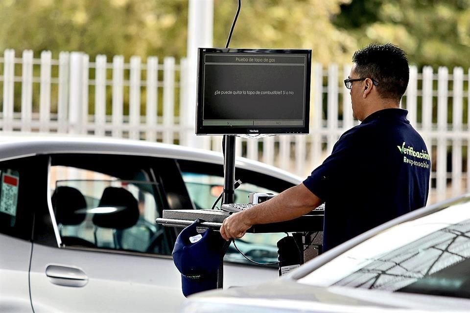 A partir del 1 de agosto, los autos con placas foráneas que circulen en Jalisco necesitan un pase temporal.