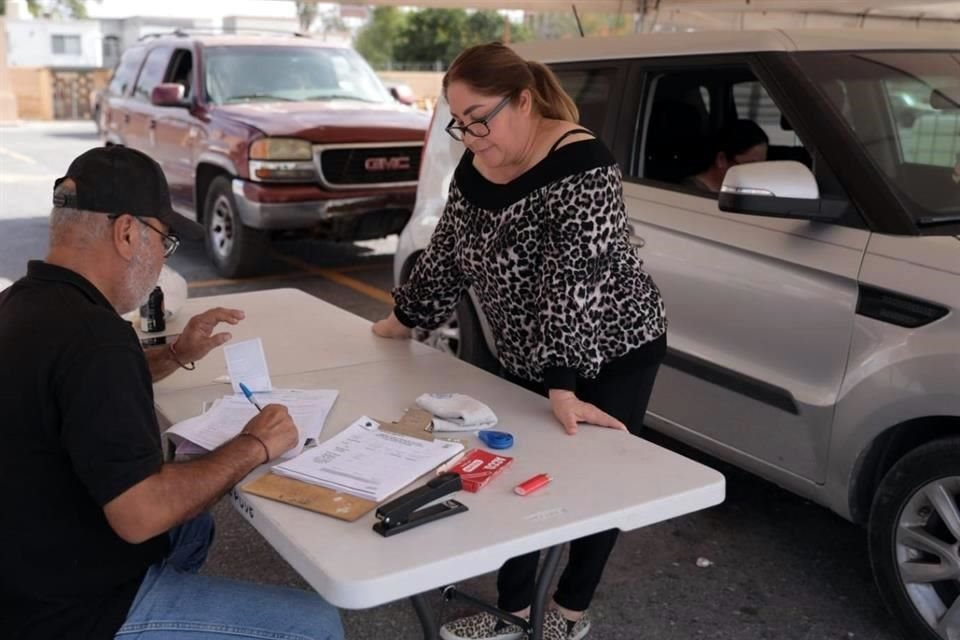 El plan para regularizar autos de procedencia extranjera, que era una medida temporal, se convirtió en permanente en este sexenio.