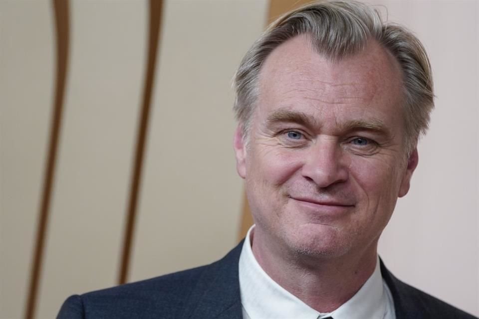 Christopher Nolan, ganador del Óscar por 'Oppenheimer', recibirá el título de caballero británico por sus servicios cinematográficos.