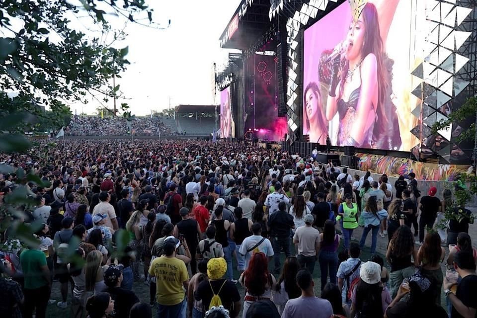 Nadie se quiere perder el segundo día de conciertos en el festival Pa'l Norte, en el Parque Fundidora.