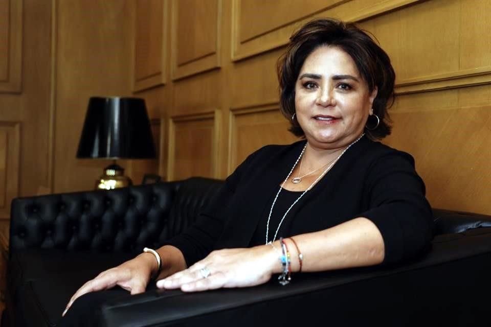 Con la salida de Irene Espinosa, subgobernadora de Banxico, se espera que el Banco Central apuesta a una política expansiva.