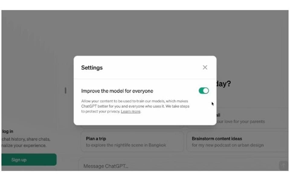 OpenAI también anunció que será posible deshabilitar el entrenamiento del chatbot desde ajustes.