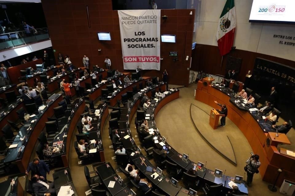 El Senado tiene pendiente también la designación de los perfiles que sustituirán a tres comisionados del INAI.