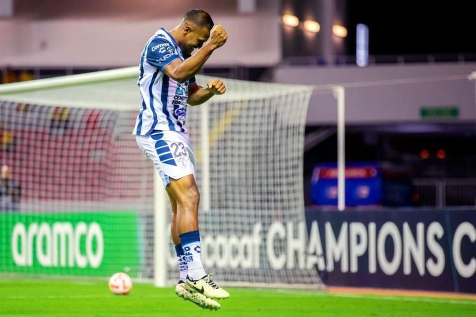 Rondón logró triplete.