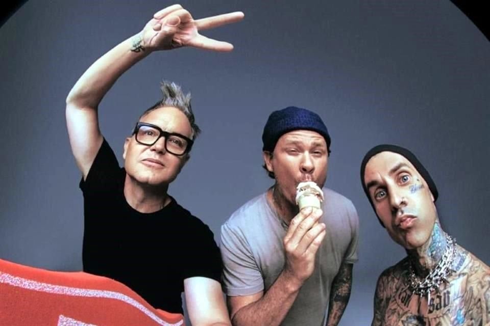 Mark Hoppus se disculpó con sus fanáticos por la cancelación del concierto de Blink-182 y reveló que fue a causa de una bronquitis.