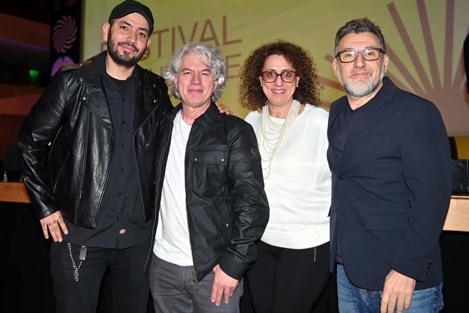 Luis Enríquez 'Madruga', Héctor Fernández y Gaby González.