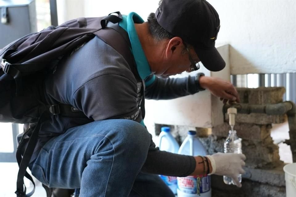 Señaló que se evaluará si las afectaciones reportadas son relacionadas con el agua o si se trata de lesiones antiguas o daños relacionados con otros factores. 