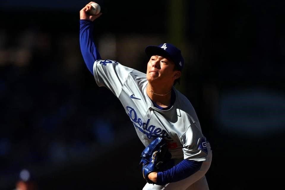 Yoshinobu Yamamoto ya ganó con los Dodgers.