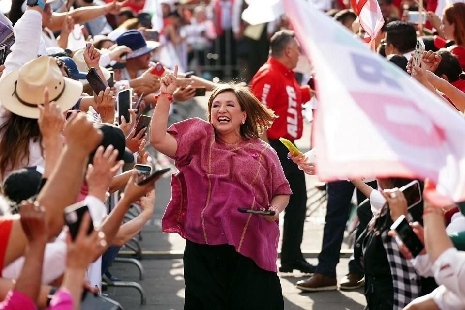 Xóchitl Gálvez, candidata presidencial de PAN, PRI y PRD.