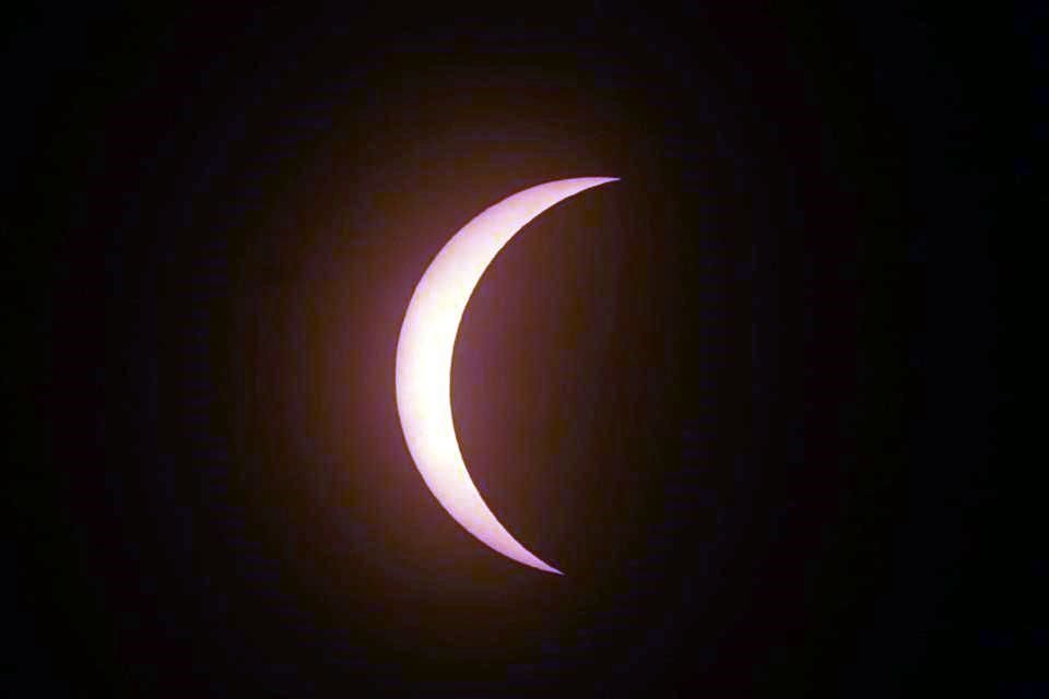 Así fueron captadas las fases del eclipse solar desde Torreón, Coahuila.