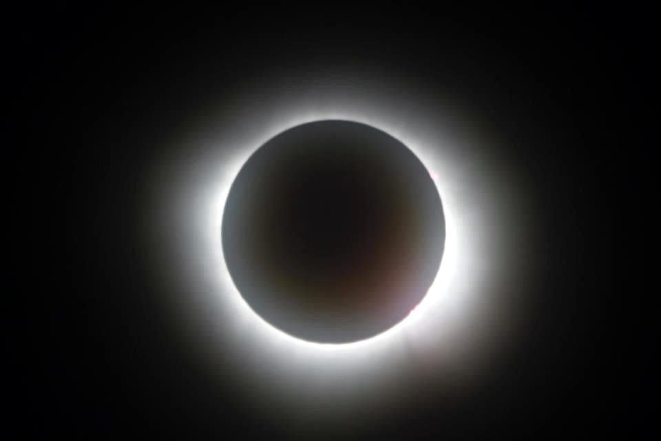 Así fueron captadas las fases del eclipse solar desde Torreón, Coahuila.