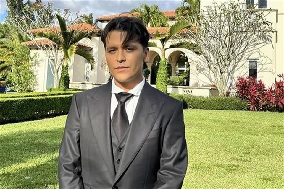 Algunos han señalado que se trata de photoshop, pero en realidad, el proceso de eliminación de los tatuajes en su rostro comenzó desde que nació su hija Inti.