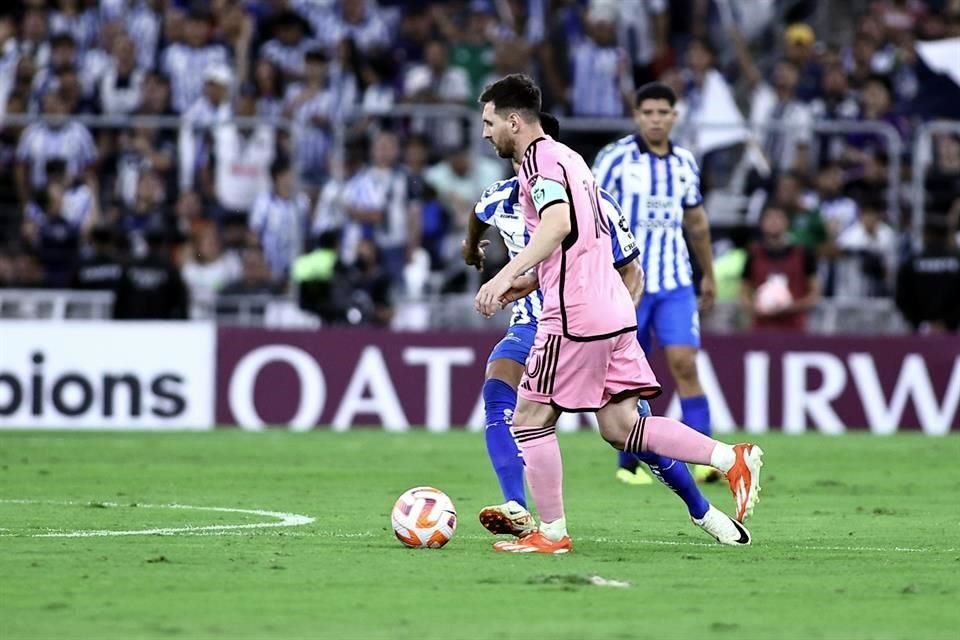 Las postales de Lionel Messi en la derrota del Inter de Miami 3-1 ante Rayados en el Estadio Monterrey.