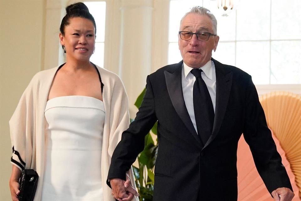 Robert De Niro y su novia Tiffany Chen  estuvieron emocionados de poder asistir a la cena.