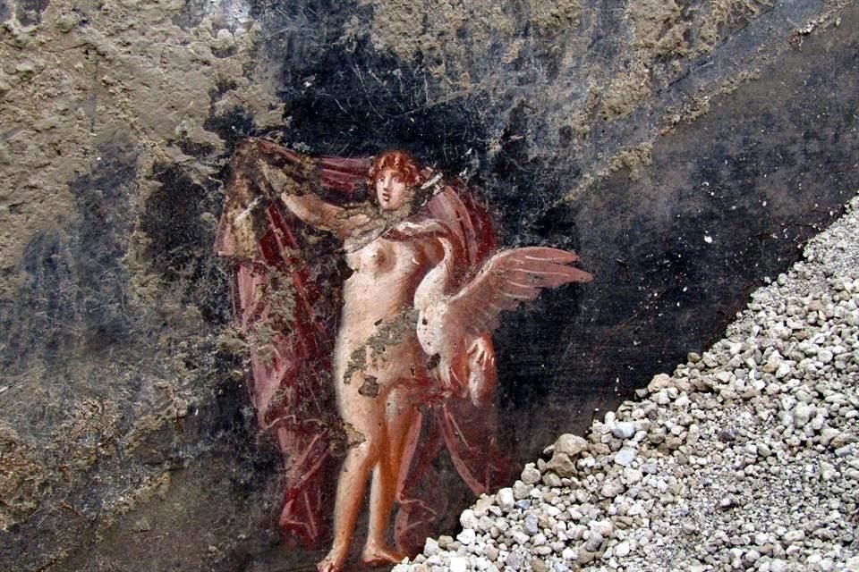 La presencia de figuras mitológicas en los frescos de las casas romanas tenía la función social de entretener a los invitados, explica la dirección del sitio arqueológico de Pompeya.