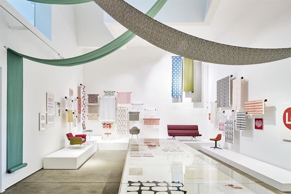 La exhibición fue armada en 2016 por el Vitra Design Museum de Alemania, a partir de la colección que el recinto recibió de parte de familiares del famoso en los años 90 y otros archivos.