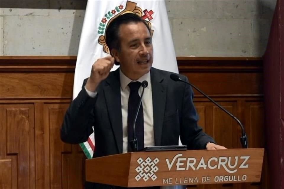 Cuitláhuac García Jiménez, Gobernador de Veracruz.