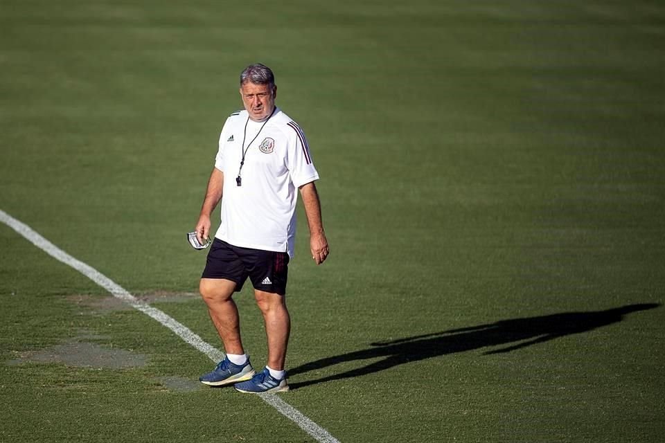 Gerardo Martino espera que la afición se comporte mañana en el juego ante Guatemala.