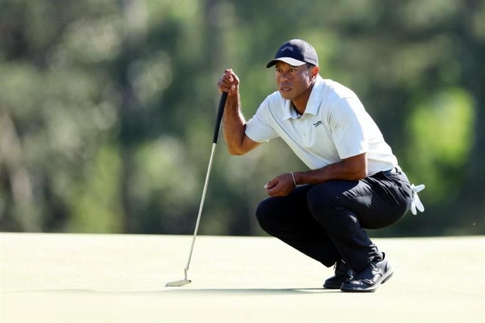 Tiger Woods tuvo una tarde para el olvido.