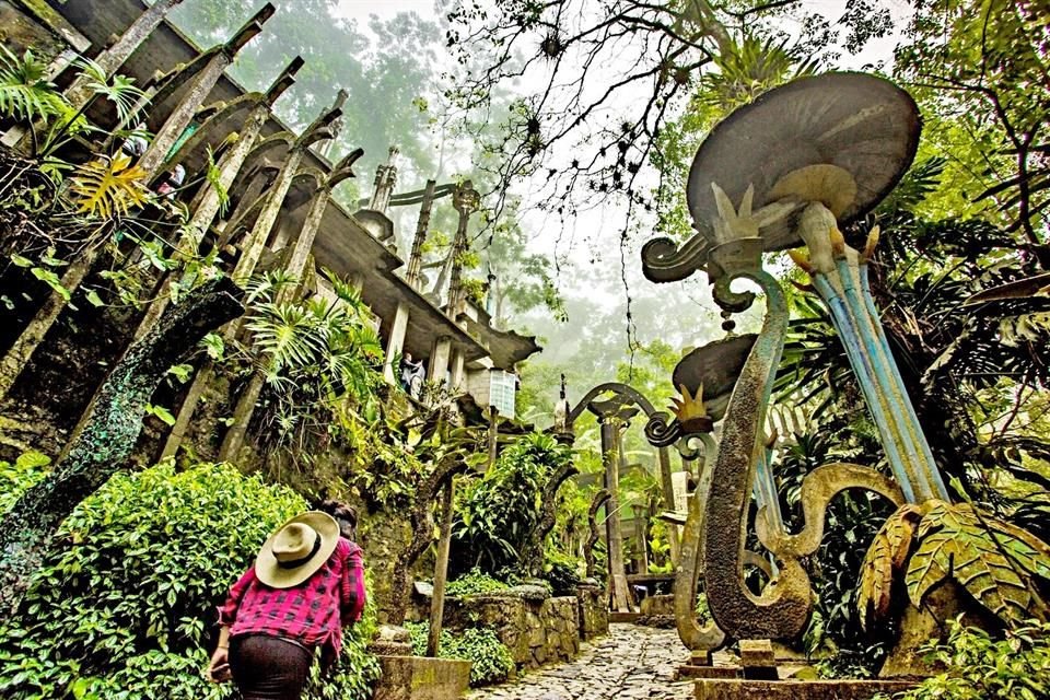 Surrealismo en Xilitla, SLP.