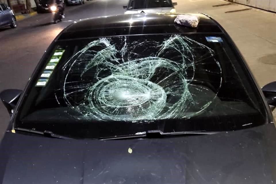 El automóvil fue presuntamente vandalizado en inmediaciones de Santa María la Ribera.