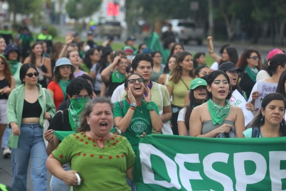 Las acompañantes son las que atenderán desde el primer acercamiento a las personas que tienen duda al respecto sin influir en ellas.