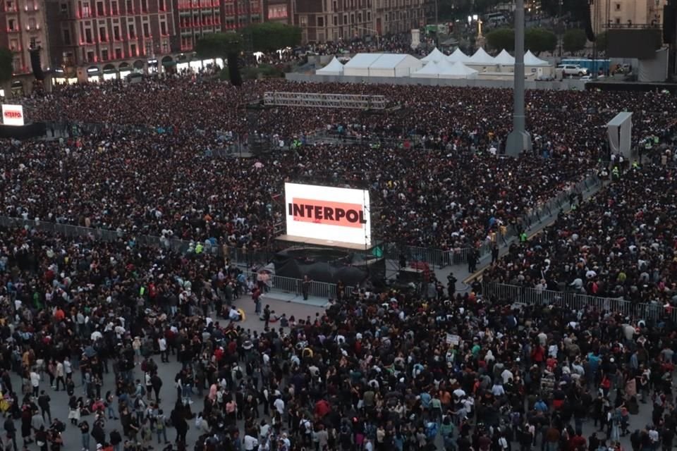 Poco a poco se va llenando el corazón de la capital.