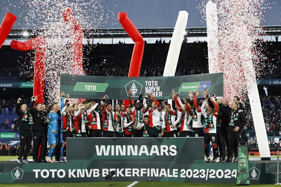 Feyenoord conquistó la copa de Países Bajos ante el Nec.