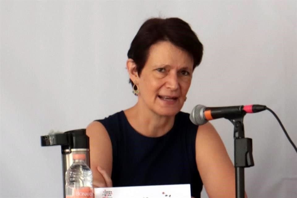 ''Ecos...' e 'Historia, ¿para qué?' son libros raros, que se ocupan de la función social de la disciplina', comentó Pani.