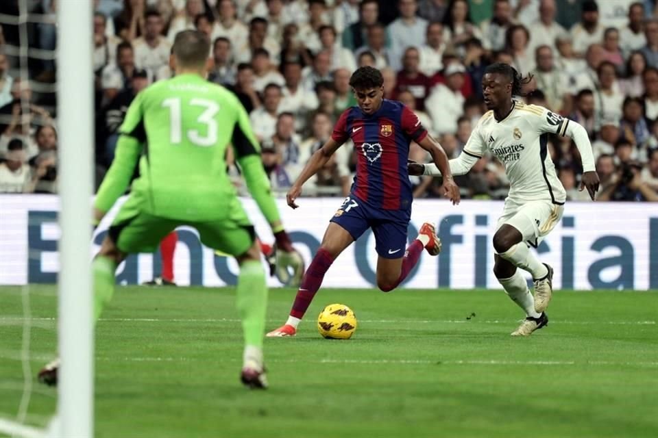 El gol no convalidado a Lamine Yamal en el Clásico generó mucha polémica en la victoria del Real Madrid sobre el Barcelona por 3-2.