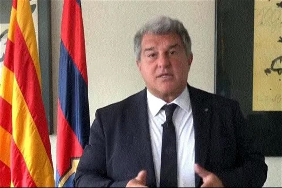 En un comunicado, el presidente del Barcelona, Joan Laporta, expresó su descontento por la actuación arbitral en El Clásico.