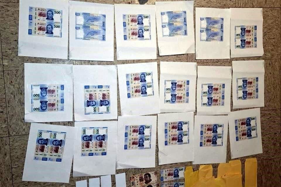 La banda identificada como 'Los Arroyo' falsificaba billetes de manera artesanal, lo que incluía cortarlos con cutter y reglas.