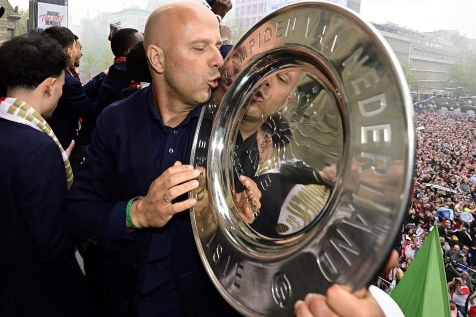 Arne Slot conquistó la temporada pasada la Eredivisie con el Feyenoord.