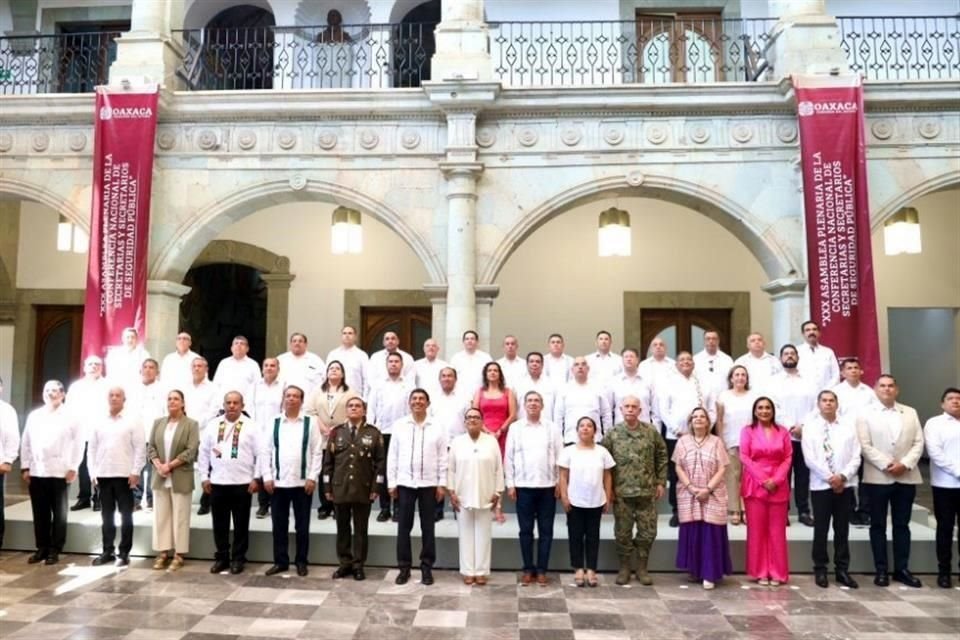 La Asamblea Plenaria de la Conferencia Nacional de Secretarias y Secretarios de Seguridad Pública se realizó en Oaxaca.