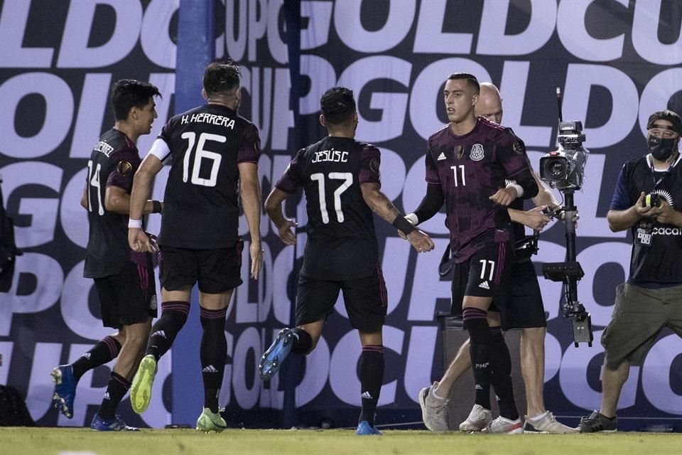 La Selección Mexicana consiguió sus primeros tres puntos en la Copa Oro.