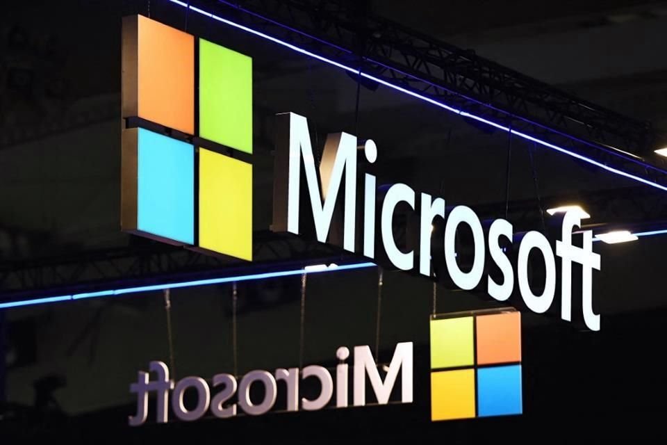 Microsoft exigirá que 'proveedores selectos de gran volumen utilicen electricidad 100% libre de carbono para 2030' para los bienes y servicios entregados a la empresa. 