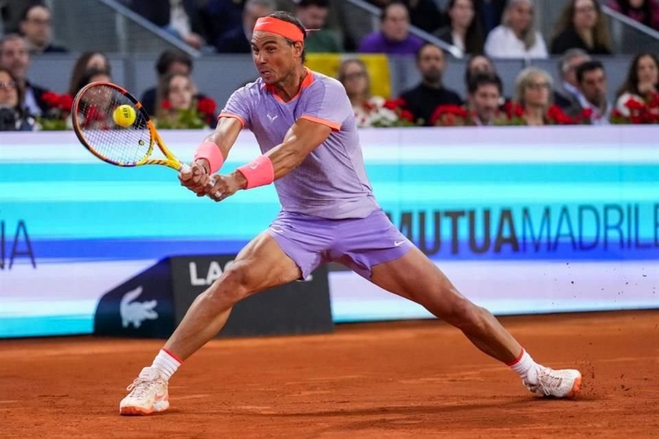 Rafael Nadal se instaló en Tercera Ronda de Madrid tras superar un partido de poco más de dos horas.