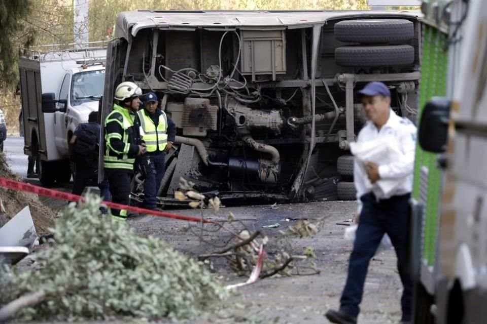 El accidente ocurrió por la mañana y fue atendido por policías estatales.