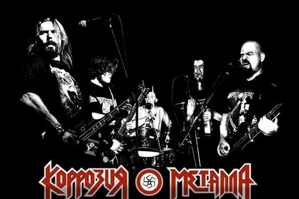 Los integrantes de la banda Korrozia Metalla fueron detenidos en pleno concierto por supuestamente exhibir símbolos nazis.
