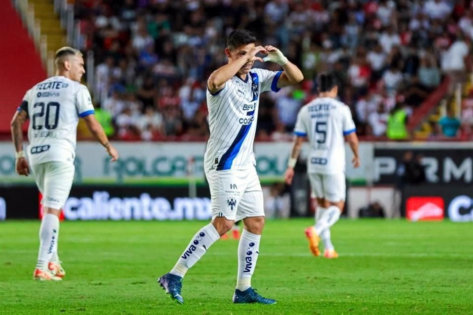 Alfonso González vino desde la banca para aumentar la ventaja.