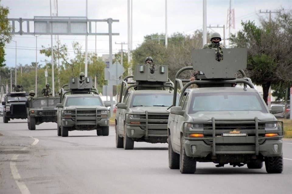 Arribo de militares a Ciudad Victoria, Tamaulipas, en marzo pasado.