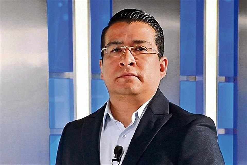 Miguel Pallares, columnista y periodista de negocios.