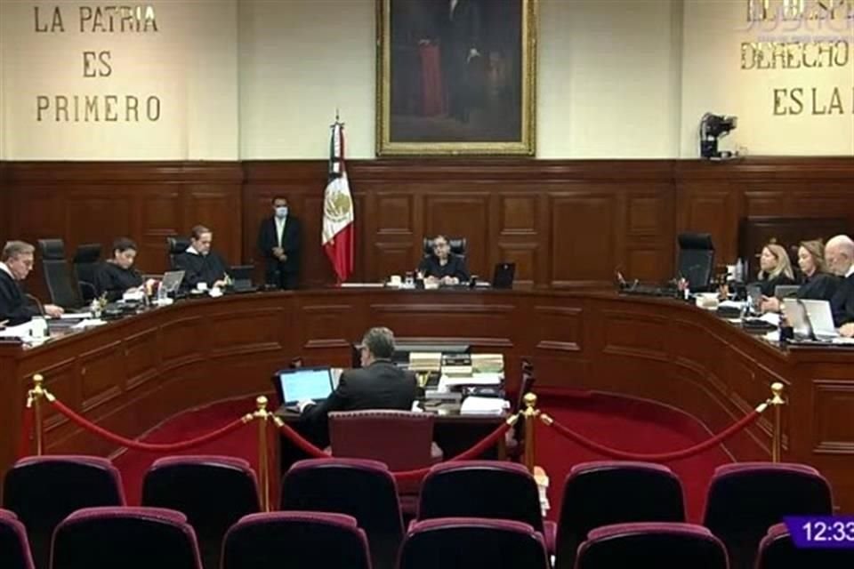 El pleno de la Corte en sesión.