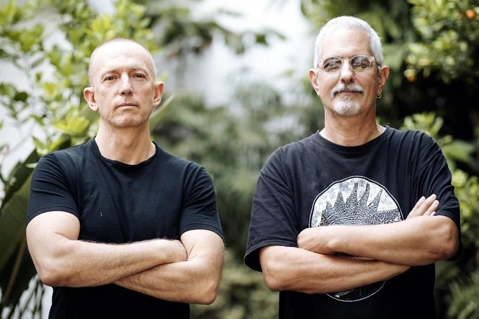 Alejandro Escuer y Alejandro Cardona, intérprete y autor de 'Hacha de trueno', a estrenarse este martes por la Filarmónica de Los Ángeles.