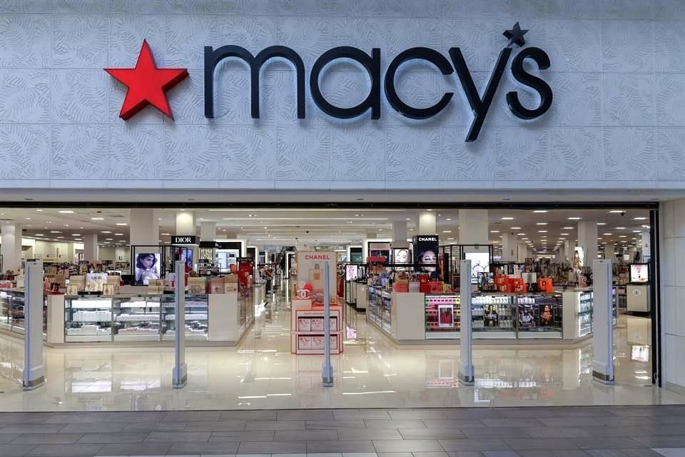 Macy's ha concedido a los empleados un periodo de gracia de tres meses para regresar al área de la ciudad de Nueva York.