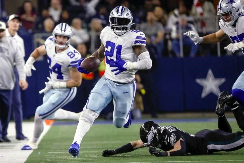 Ezekiel Elliott volverá a defender el uniforme de Dallas.