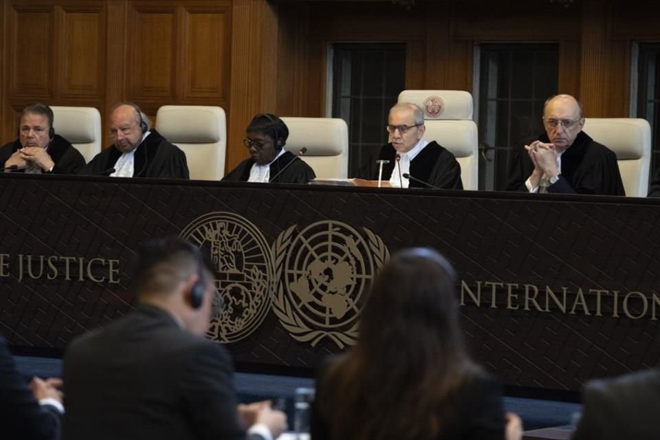 La delegación mexicana acusó que Ecuador violó el derecho internacional.