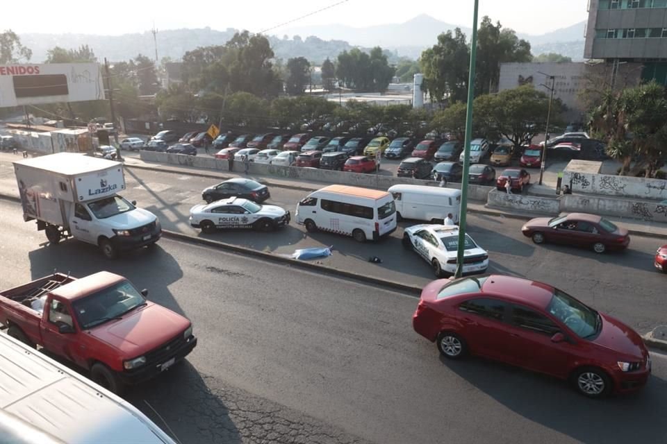 El accidente se registró sobre la Carretera Lechería-Cuautitlán frente al Hospital General de Zona 57 del IMSS. 