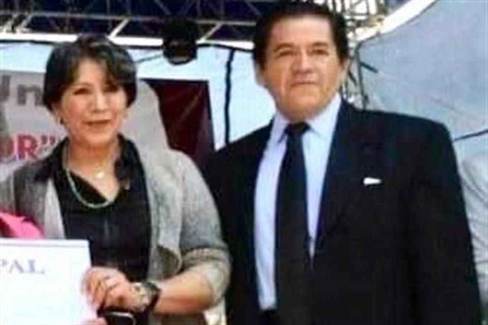 Funcionarios del Gobierno mexiquense externaron sus condolencias a la Mandataria estatal.