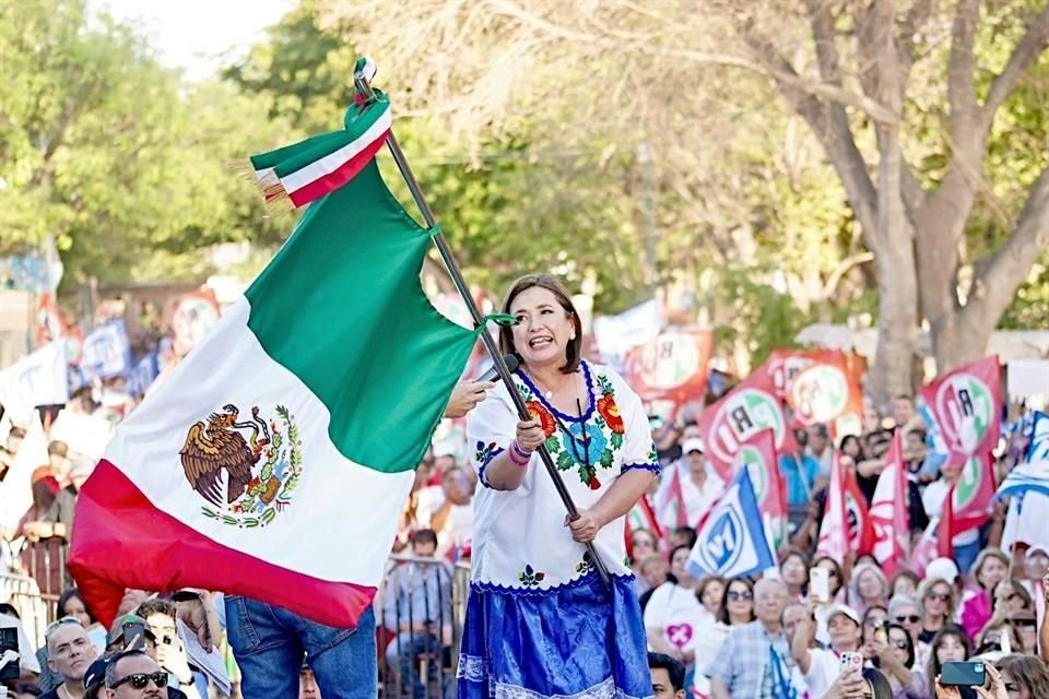 Xóchitl Gálvez concluyó anoche una visita de casi 48 horas por Sonora.